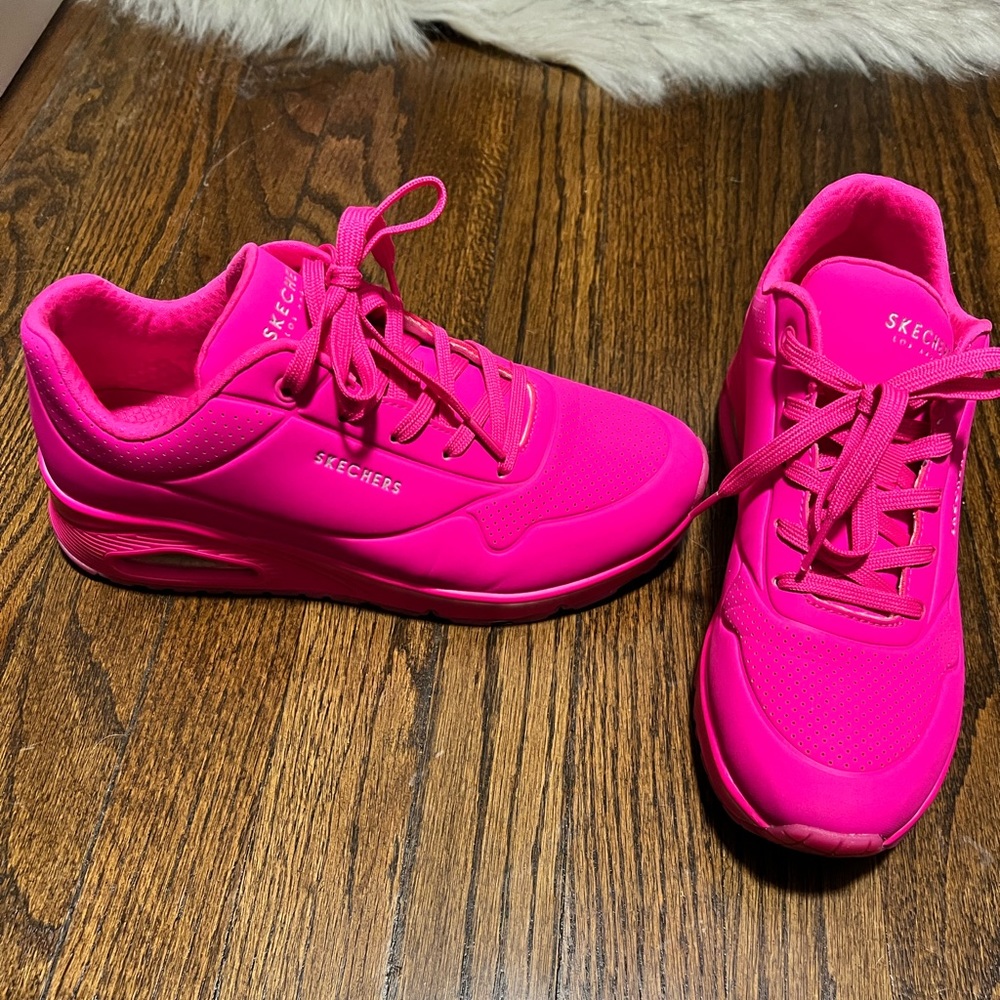 Sketchers Uno Night Shades Size 10